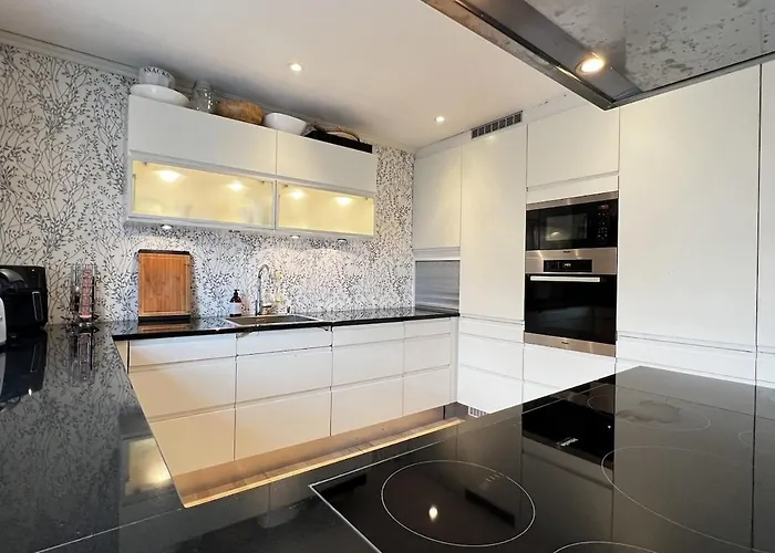 Nordic Retreat Villa *