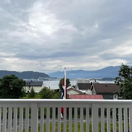 Nordic Retreat Villa